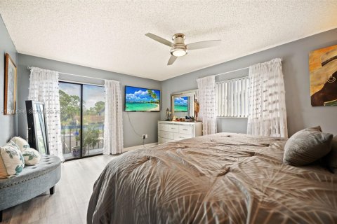 Touwnhouse à vendre à Lake Worth, Floride: 2 chambres, 152.92 m2 № 2076551 - photo 18