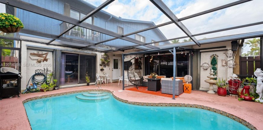 Touwnhouse à Lake Worth, Floride 2 chambres, 152.92 m2 № 2076551
