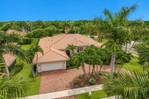 House in Weston, Florida 5 bedrooms, 448.53 sq.m. № 2186362 - photo 3