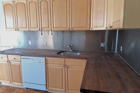 Appartement à louer à Miami Beach, Floride: 1 chambre, 65.96 m2 № 1998778 - photo 8