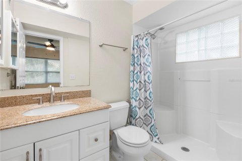 House in Largo, Florida 4 bedrooms, 139.26 sq.m. № 1902129 - photo 16