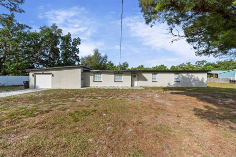 Villa ou maison à Orlando, Floride 5 chambres, 182.92 m2 № 2096566
