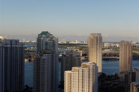 Copropriété à louer à Miami, Floride: 2 chambres, 91.6 m2 № 1982908 - photo 16