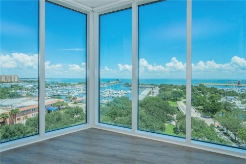 Copropriété à louer à Saint Petersburg, Floride: 3 chambres, 204.38 m2 № 1853181 - photo 9