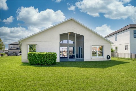 House in Orlando, Florida 4 bedrooms, 162.21 sq.m. № 1877271 - photo 25