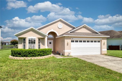 House in Orlando, Florida 4 bedrooms, 162.21 sq.m. № 1877271 - photo 3