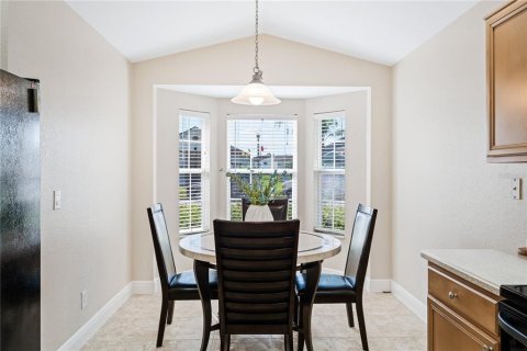 House in Orlando, Florida 4 bedrooms, 162.21 sq.m. № 1877271 - photo 11