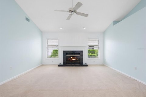 House in Sarasota, Florida 3 bedrooms, 202.16 sq.m. № 1518201 - photo 15