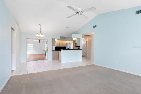 House in Sarasota, Florida 3 bedrooms, 202.16 sq.m. № 1518201 - photo 17
