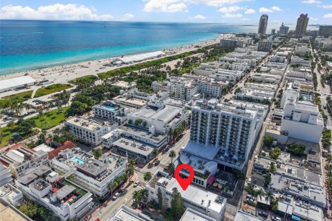Copropriété à vendre à Miami Beach, Floride: 39.02 m2 № 1974607 - photo 14