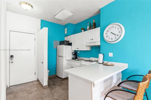 Copropriété à vendre à Miami Beach, Floride: 39.02 m2 № 1974607 - photo 5