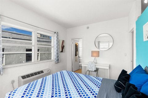 Copropriété à vendre à Miami Beach, Floride: 39.02 m2 № 1974607 - photo 8