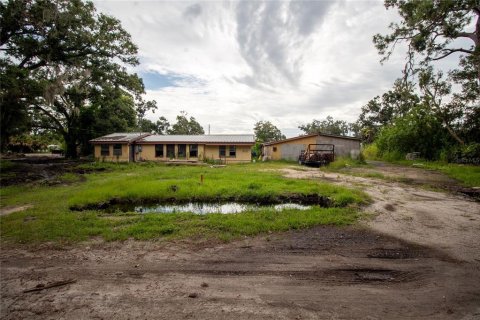 Commercial property in Sarasota, Florida 119.1 sq.m. № 2298572 - photo 12