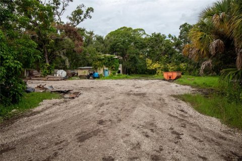 Commercial property in Sarasota, Florida 119.1 sq.m. № 2298572 - photo 9