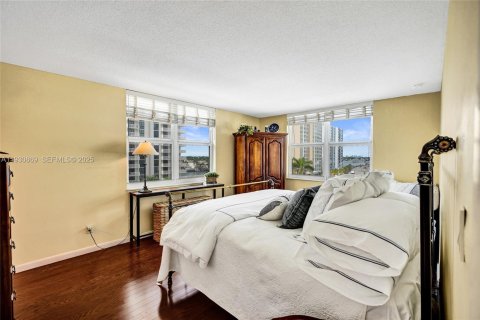 Купить кондоминиум в Холливуд, Флорида 2 спальни, 97.55м2, № 1990859 - фото 16