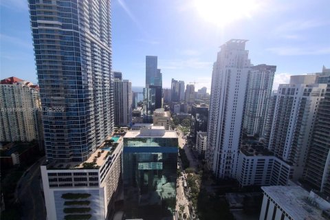 Снять в аренду кондоминиум в Майами, Флорида 2 спальни, 130.06м2, № 2046728 - фото 22