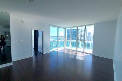 Снять в аренду кондоминиум в Майами, Флорида 2 спальни, 130.06м2, № 2046728 - фото 8