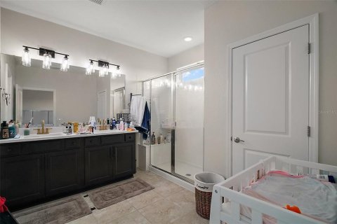 Villa ou maison à louer à Davenport, Floride: 5 chambres, 280.29 m2 № 2342409 - photo 24