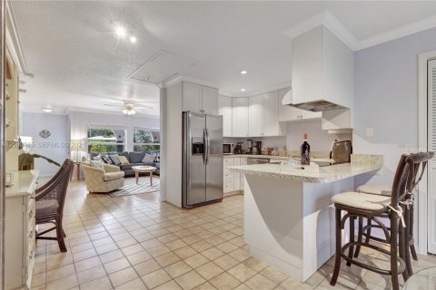 Immobilier commercial à vendre à Vero Beach, Floride: 287.9 m2 № 2268530 - photo 6