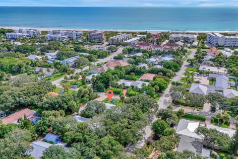 Immobilier commercial à vendre à Vero Beach, Floride: 287.9 m2 № 2268530 - photo 2
