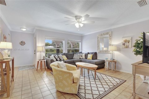 Immobilier commercial à vendre à Vero Beach, Floride: 287.9 m2 № 2268530 - photo 4