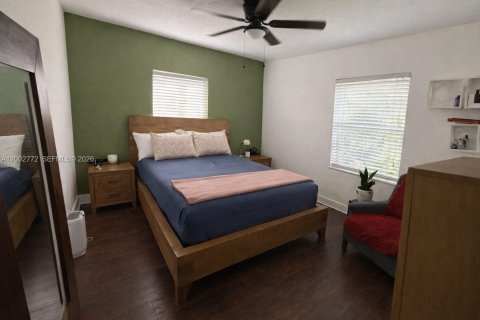 Villa ou maison à louer à Miami, Floride: 3 chambres, 99.41 m2 № 2066566 - photo 16