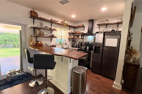 Villa ou maison à louer à Miami, Floride: 3 chambres, 99.41 m2 № 2066566 - photo 13