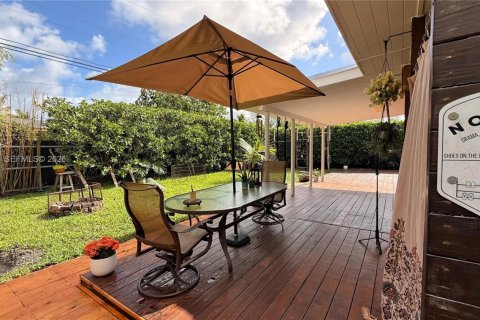 Villa ou maison à louer à Miami, Floride: 3 chambres, 99.41 m2 № 2066566 - photo 24