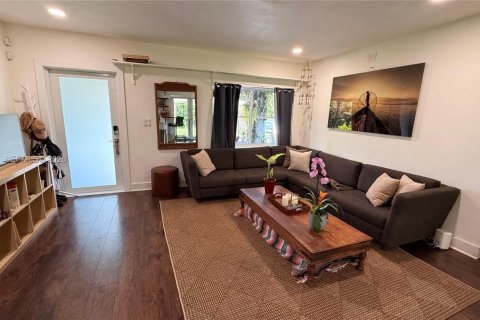 Villa ou maison à louer à Miami, Floride: 3 chambres, 99.41 m2 № 2066566 - photo 18