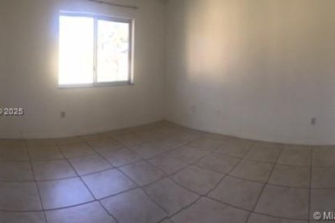 Condo in Homestead, Florida, 2 bedrooms  № 1988584 - photo 9