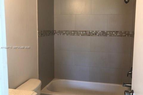 Condo in Homestead, Florida, 2 bedrooms  № 1988584 - photo 13