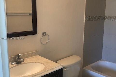 Condo in Homestead, Florida, 2 bedrooms  № 1988584 - photo 16