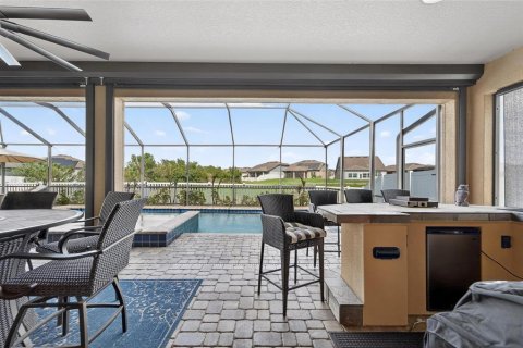 House in Riverview, Florida 6 bedrooms, 397.25 sq.m. № 2091894 - photo 13