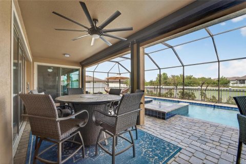 House in Riverview, Florida 6 bedrooms, 397.25 sq.m. № 2091894 - photo 10