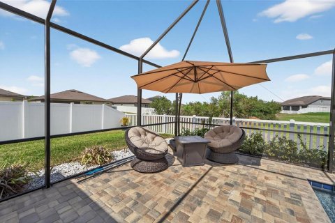House in Riverview, Florida 6 bedrooms, 397.25 sq.m. № 2091894 - photo 15