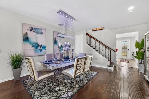 House in Riverview, Florida 6 bedrooms, 397.25 sq.m. № 2091894 - photo 20