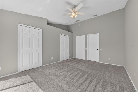 Touwnhouse à vendre à Tampa, Floride: 2 chambres, 107.02 m2 № 2208575 - photo 20