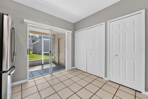 Touwnhouse à vendre à Tampa, Floride: 2 chambres, 107.02 m2 № 2208575 - photo 14