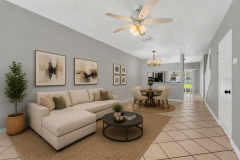 Touwnhouse à vendre à Tampa, Floride: 2 chambres, 107.02 m2 № 2208575 - photo 4