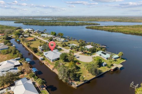 Casa en venta en Punta Gorda, Florida, 3 dormitorios, 230.77 m2 № 1545197 - foto 4