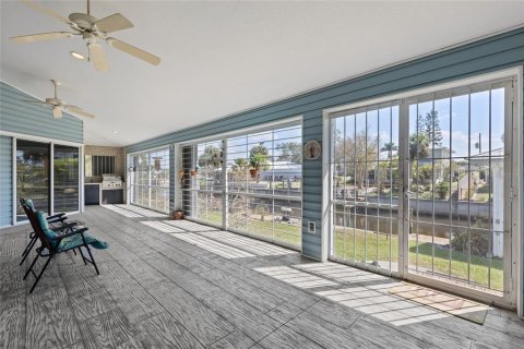 Casa en venta en Punta Gorda, Florida, 3 dormitorios, 230.77 m2 № 1545197 - foto 8