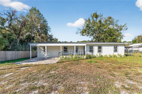 Casa en Eustis, Florida 5 dormitorios, 164.99 m2 № 2330892