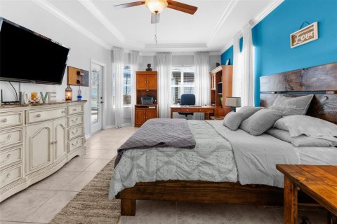 Casa en venta en Spring Hill, Florida, 4 dormitorios, 330.08 m2 № 1724034 - foto 19