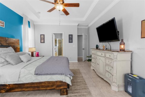 Casa en venta en Spring Hill, Florida, 4 dormitorios, 330.08 m2 № 1724034 - foto 18
