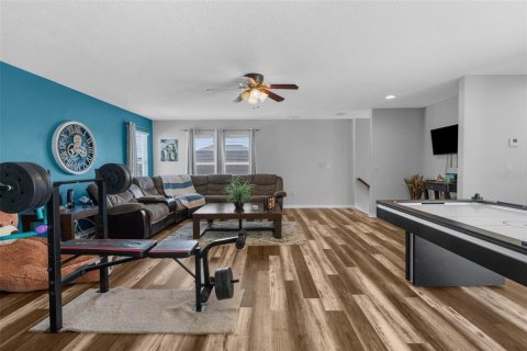 Casa en venta en Spring Hill, Florida, 4 dormitorios, 330.08 m2 № 1724034 - foto 8
