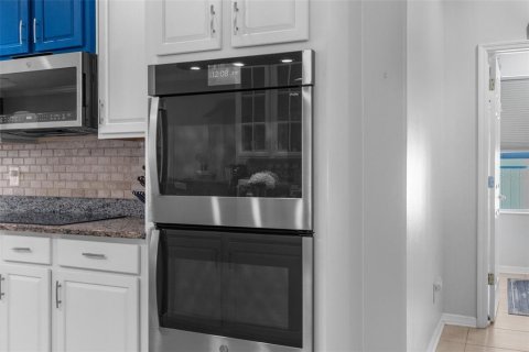 Casa en venta en Spring Hill, Florida, 4 dormitorios, 330.08 m2 № 1724034 - foto 14