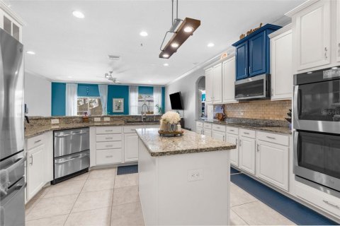 Casa en venta en Spring Hill, Florida, 4 dormitorios, 330.08 m2 № 1724034 - foto 11