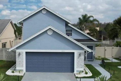 House in Orlando, Florida 3 bedrooms, 150.87 sq.m. № 2427673