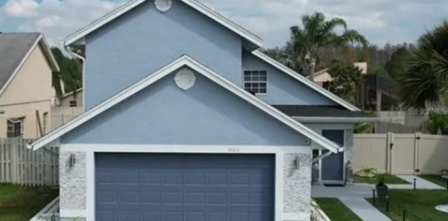House in Orlando, Florida 3 bedrooms, 150.87 sq.m. № 2427673