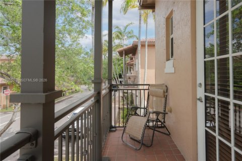 Townhouse in Pembroke Pines, Florida 3 bedrooms, 215.53 sq.m. № 2071912 - photo 28